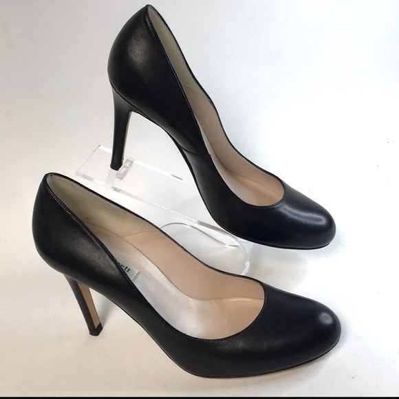 L.K. BENNETT Shilo Patent Leather Pumps - Picture 1 of 8